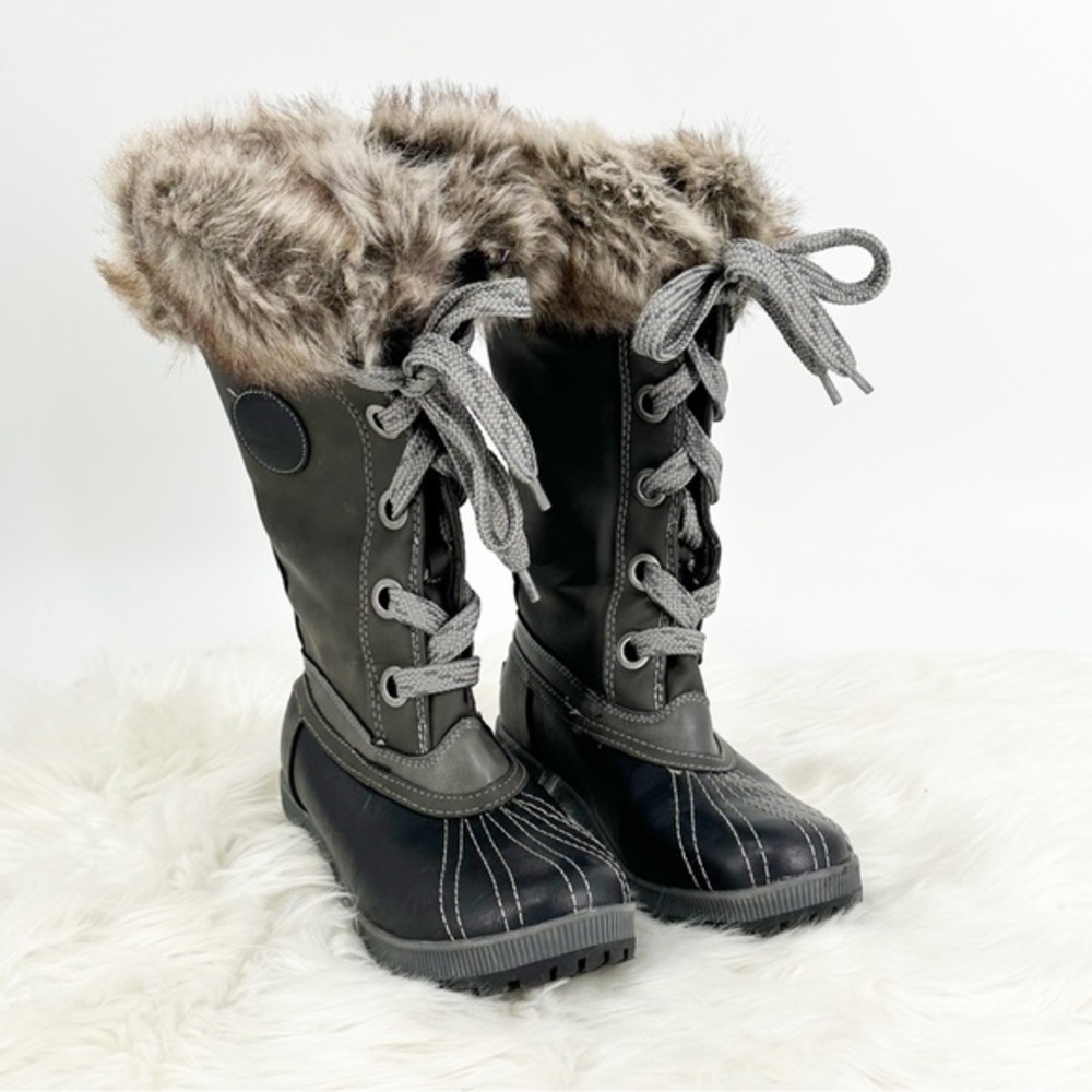 London Fog LFW-Melton winter boot with faux fur trim - Picture 1 of 11